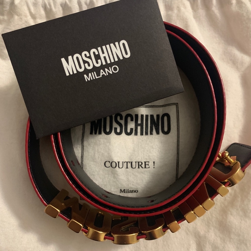 Cherry red Moschino leather belt